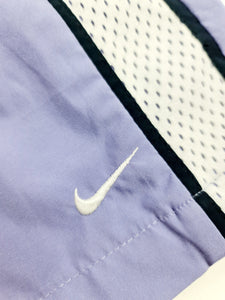 Short deportivo marca Nike - (Talla: S/P) Morado
