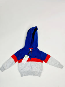 Suéter de niño marca Joules Outlet, talla 1 año en adelante.