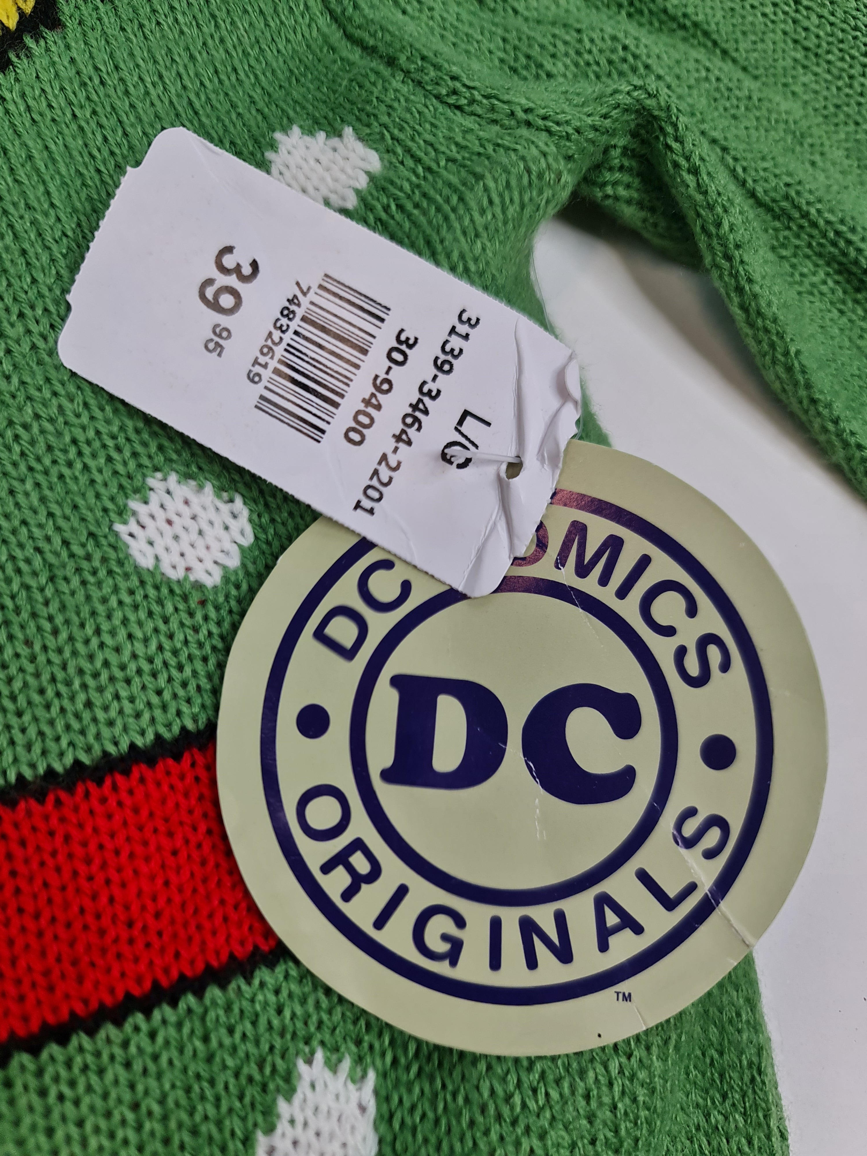 Suéter Navideño marca DC COMICS - (Talla: L/G) Verdes