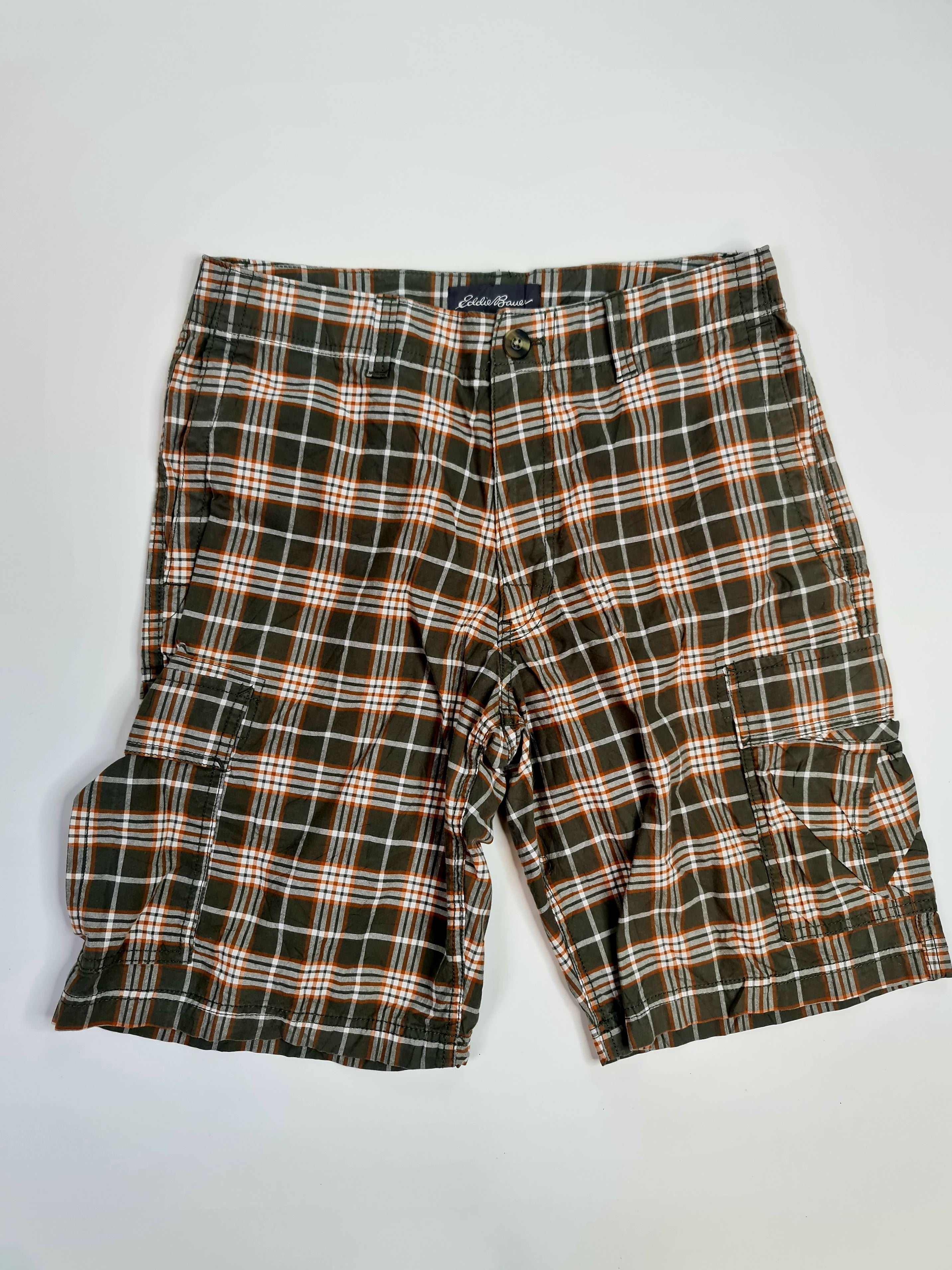Pantalones cortos marca Eddie Bauer - (Talla: 33)