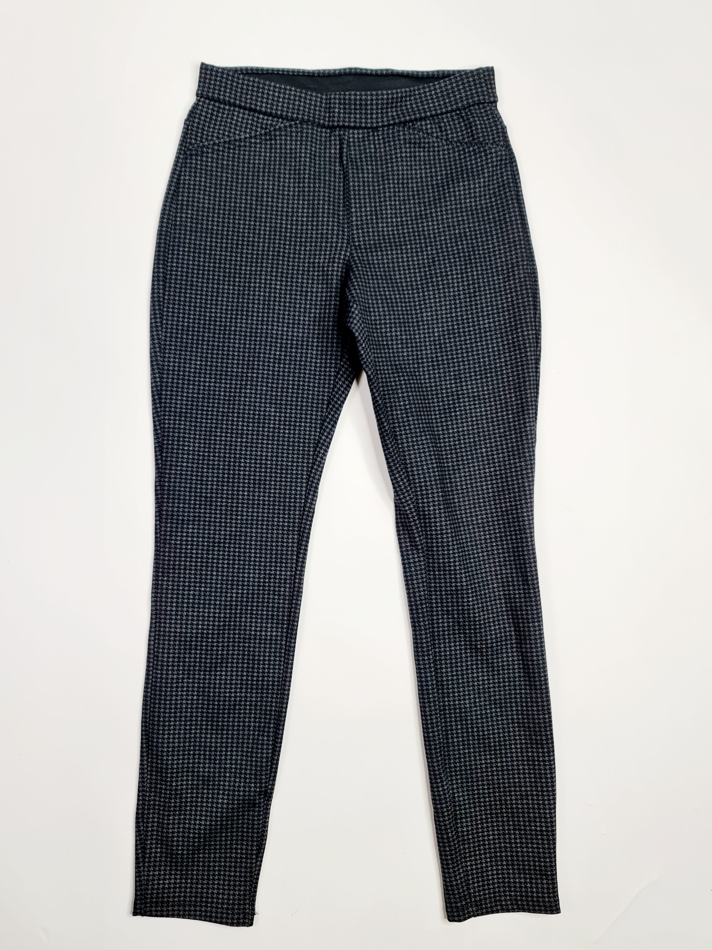Pantalones marca HALSTON  - (Talla: XS/XP) negros