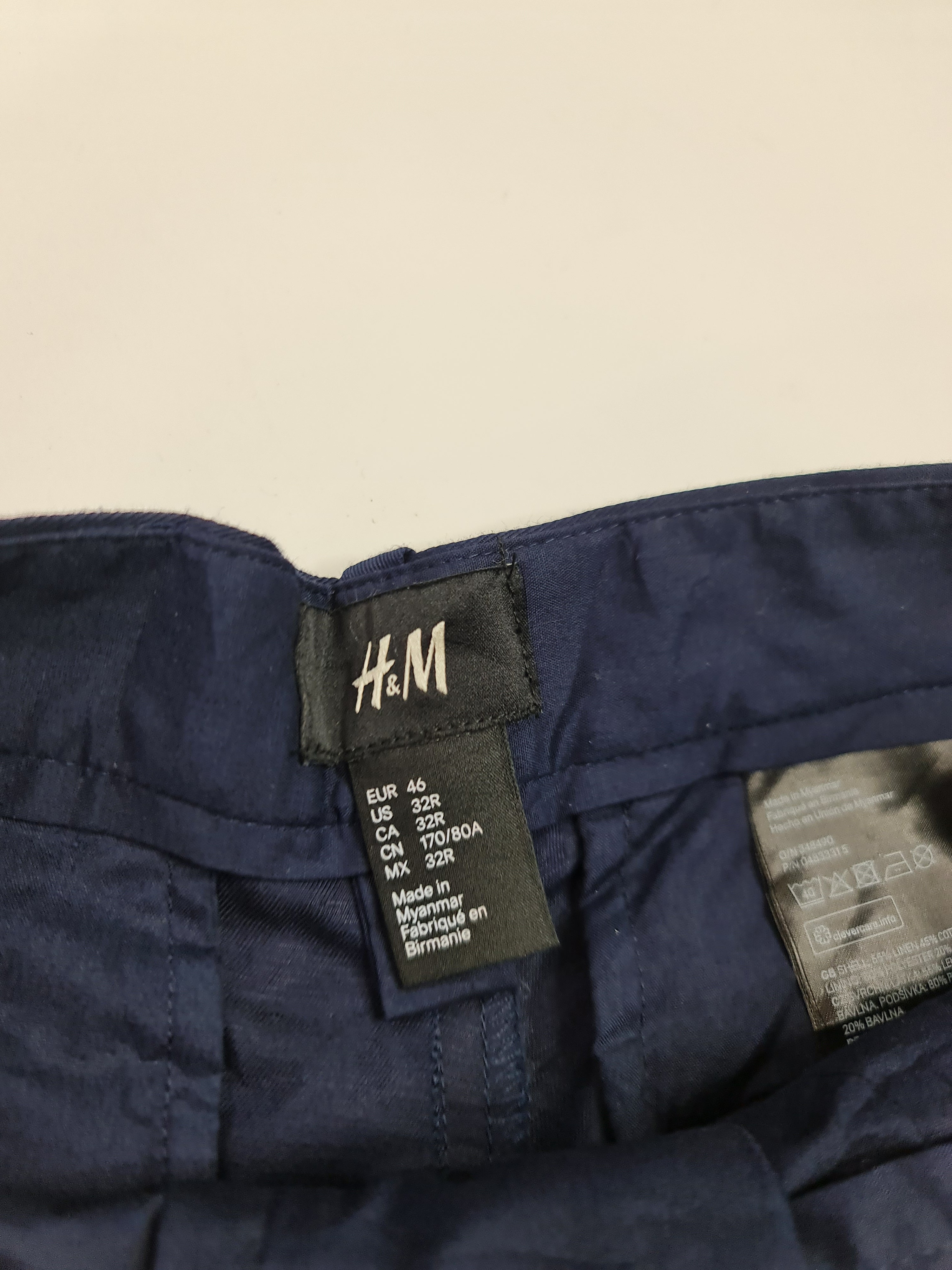 Short de hombre marca H&M - (Talla: 32) Azul