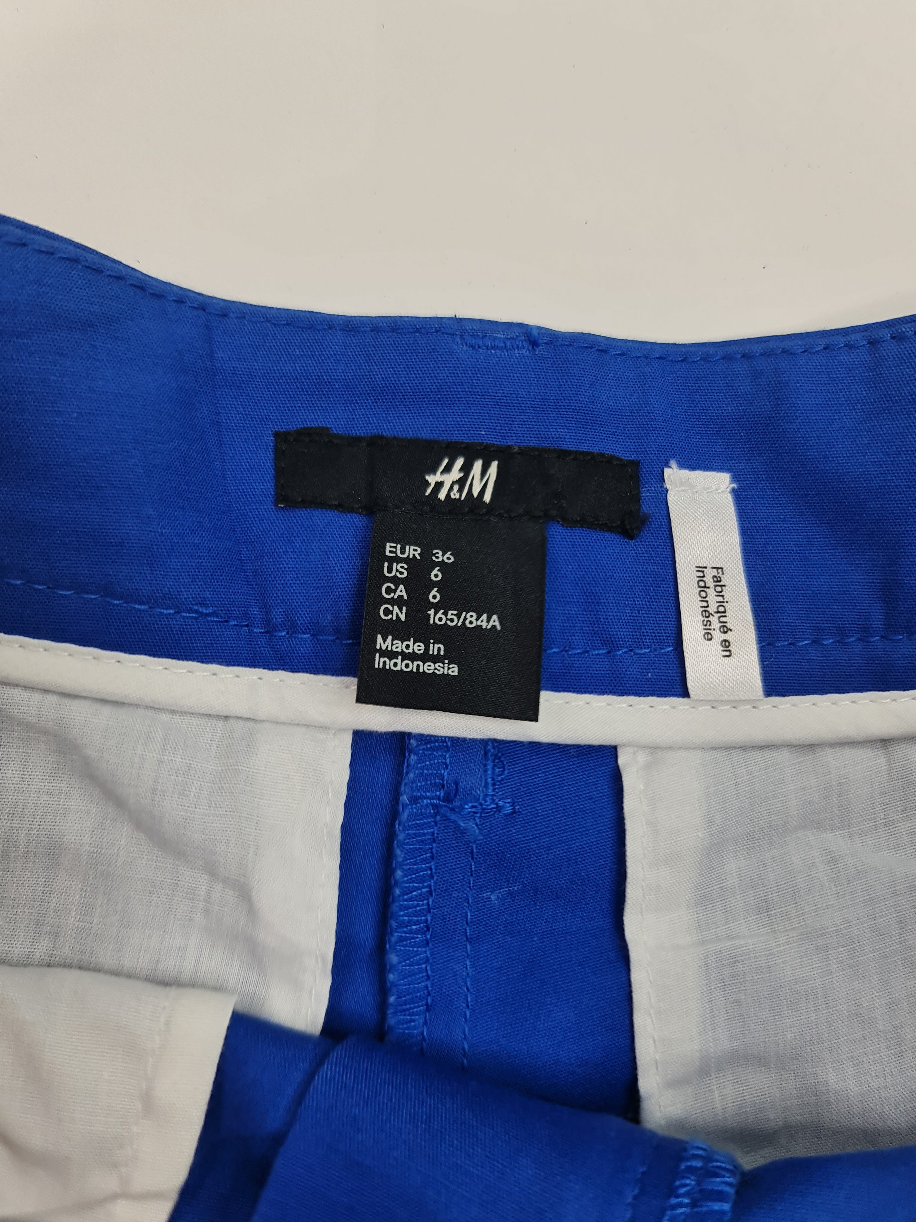 Short marca H&M - (Talla: 6) Azul