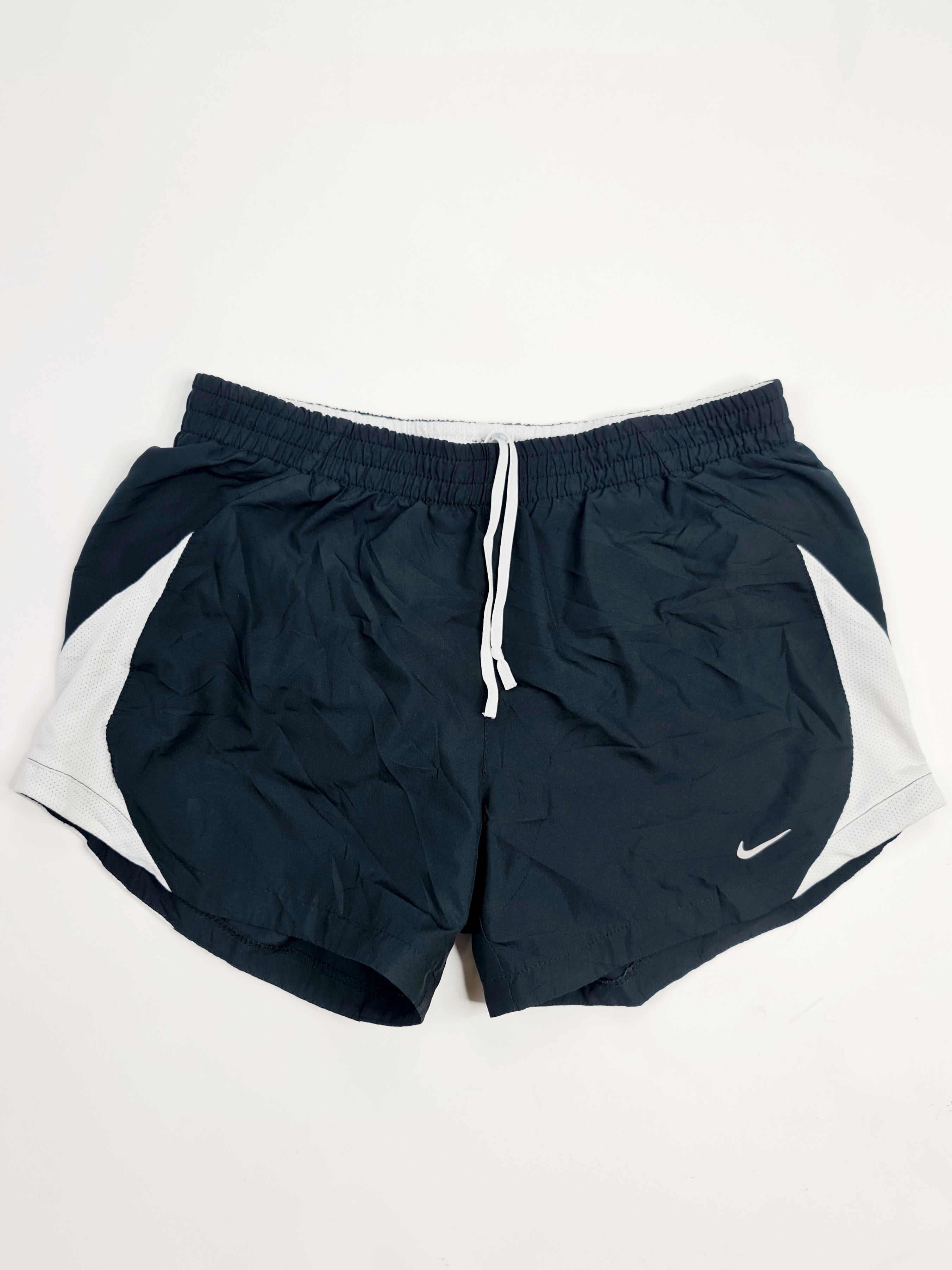 Short deportivo marc Nike - (Talla: S/P) Gris